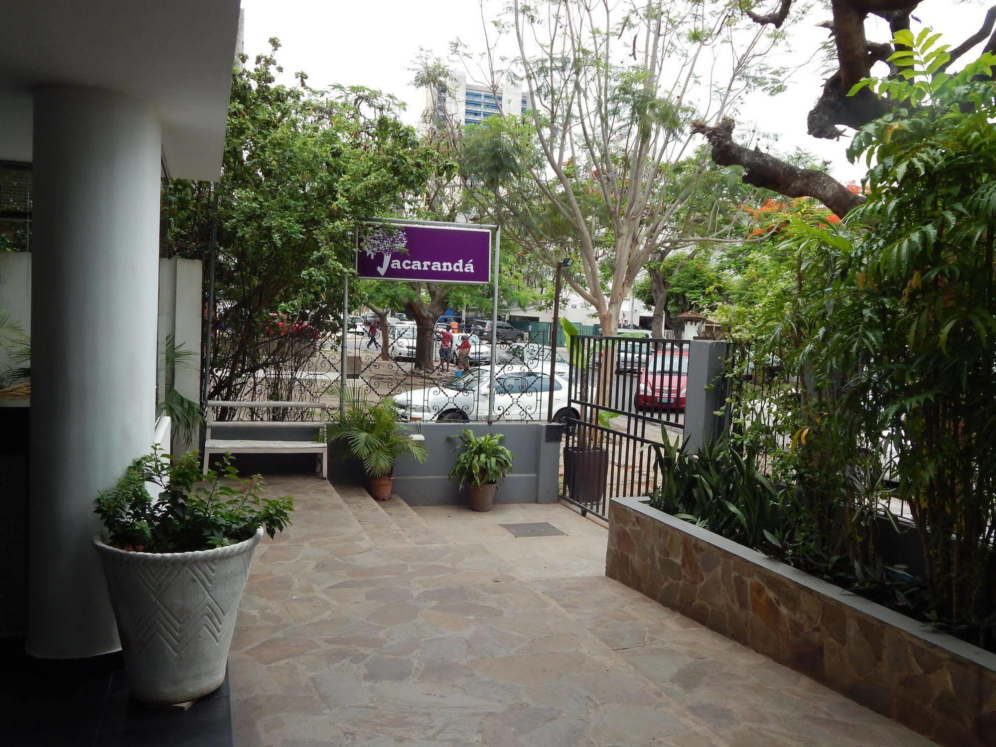 Jacaranda Guesthouse Мапуто Екстериор снимка