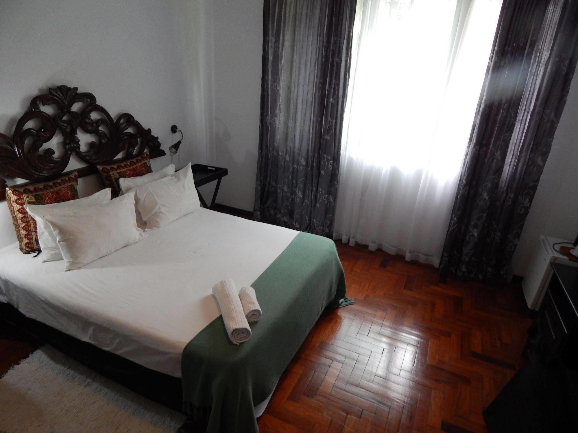 Jacaranda Guesthouse Мапуто Екстериор снимка